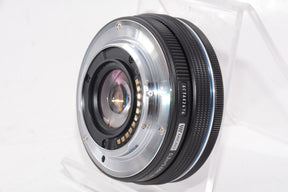 【外観特上級】OLYMPUS 電動式パンケーキズームレンズ M.ZUIKO DIGITAL ED 14-42mm F3.5-5.6 EZ BLK