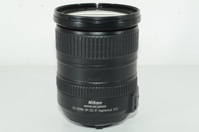 【外観特上級】Nikon AF-S DX VR Zoom Nikkor ED18-200mm F3.5-5.6G(IF)