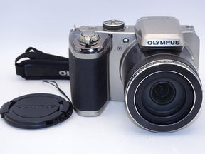 【外観特上級】OLYMPUS デジタルカメラ STYLUS SP-820UZ シルバー