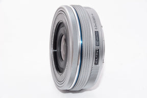 【外観特上級】OLYMPUS M.ZUIKO DIGITAL ED 14-42mm F3.5-5.6 EZ SLV