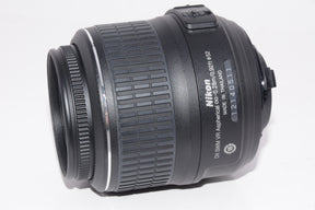 【外観並級】Nikon 標準ズームレンズ AF-S DX NIKKOR 18-55mm f3.5-5.6G VR