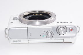 【外観並級】Canon ミラーレス一眼カメラ EOS M10 ボディ(ホワイト)