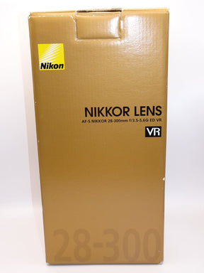 【外観特上級】Nikon 高倍率ズームレンズ AF-S NIKKOR 28-300mm f/3.5-5.6G ED VR