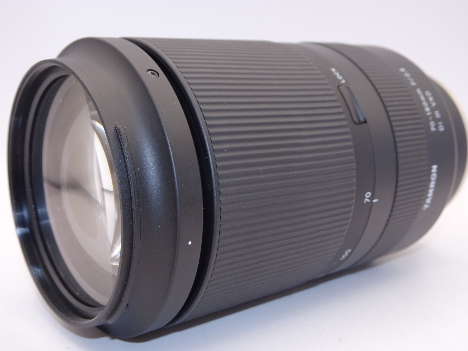 【外観特上級】タムロン 70-180mm F2.8 Di III VXD A056 FEマウント用