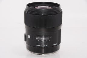 【外観特上級】SIGMA 単焦点広角レンズ Art 35mm F1.4 DG HSM キヤノン用 フルサイズ対応 340544