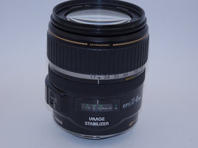 【外観特上級】Canon EFレンズ EF-S17-85mm F4-5.6 IS USM デジタル専用 ズームレンズ 標準