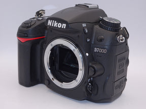 【外観特上級】Nikon デジタル一眼レフカメラ D7000 ボディ