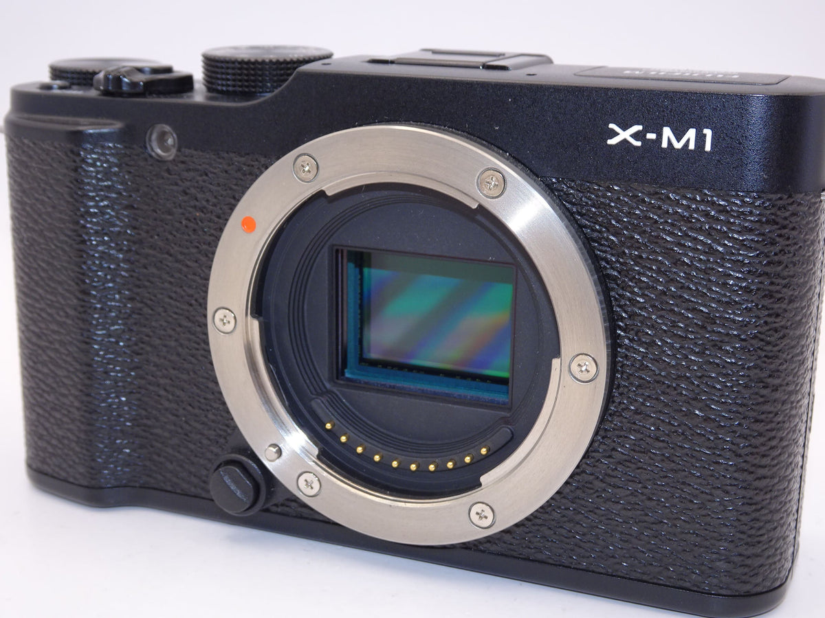 【外観特上級】FUJIFILM ミラーレス一眼カメラ X-M1 ボディ ブラック