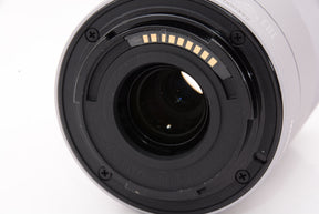 【外観特上級】Canon 望遠ズームレンズ EF-M55-200mm F4.5-6.3 IS STM(シルバー) ミラーレス専用 EF-M55-200ISSTMSL