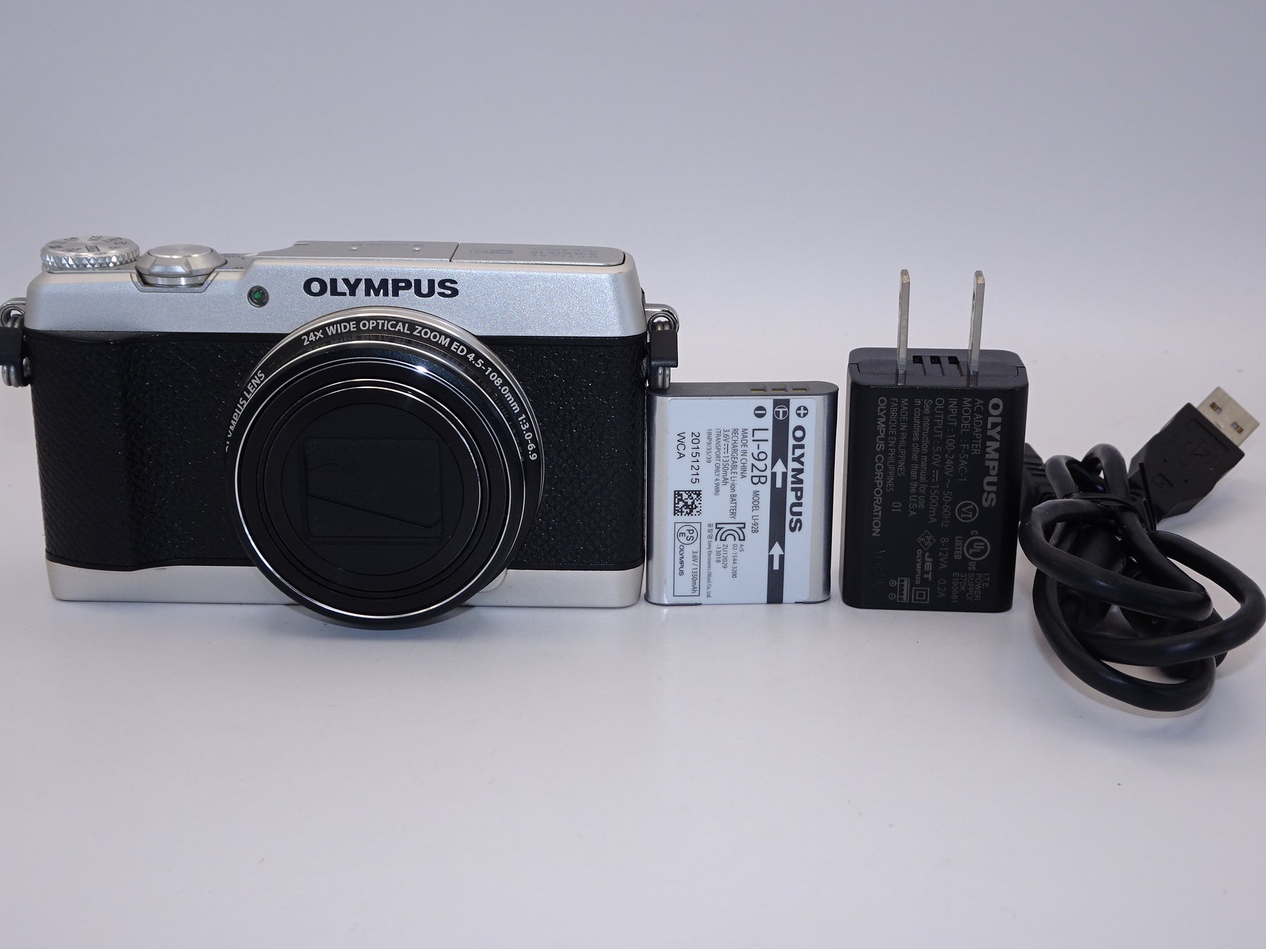 【外観特上級】OLYMPUS コンパクトデジタルカメラ STYLUS SH-3 シルバー