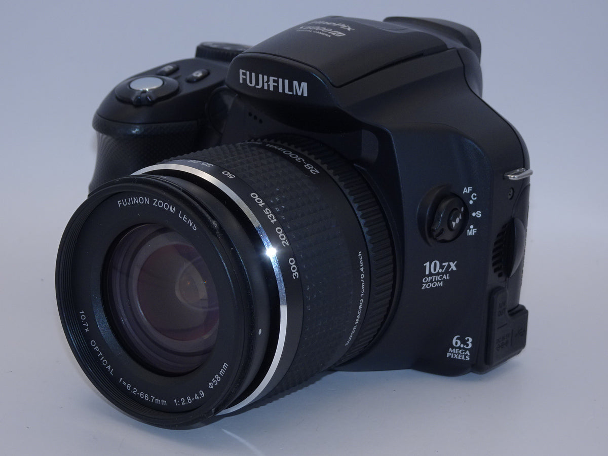 【外観特上級】FUJIFILM FinePix (ファインピックス) S6000fd