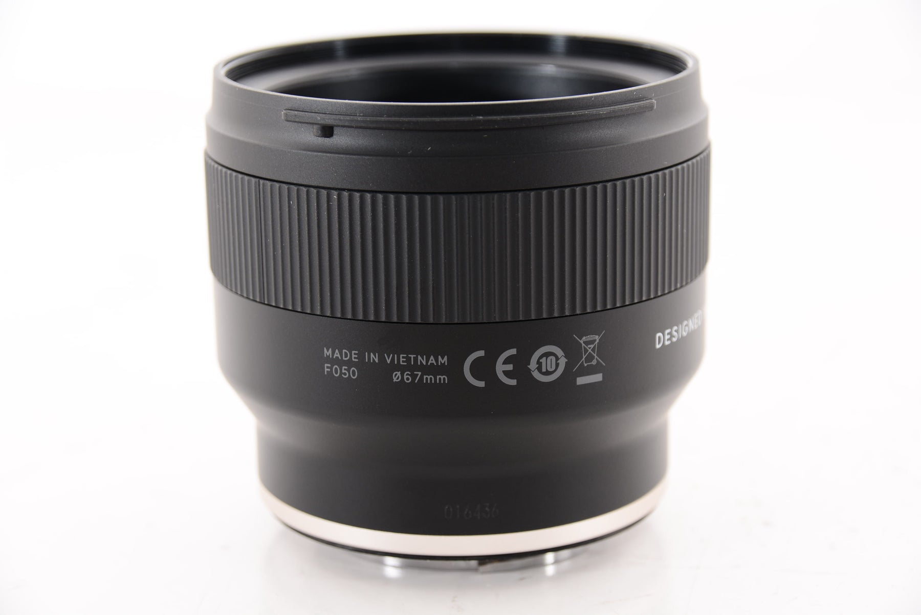 【外観特上級】タムロン 20mm F/2.8 Di III OSD M1:2 (Model：F050)※FEマウント用レンズ（フルサイズミラーレス対応） 20F/2.8DI3OSDF050