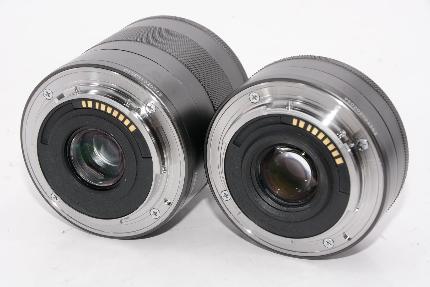 外観特上級】Canon ミラーレス一眼カメラ EOS M3 ダブルレンズキット(ブラック) EF-M18-55mm F3.5-5.6 IS