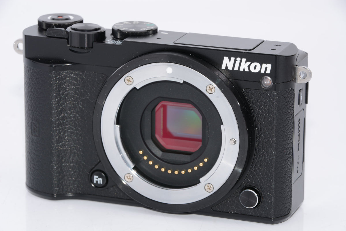 【オススメ】Nikon ミラーレス一眼 Nikon1 J5 ボディ ブラック J5BK