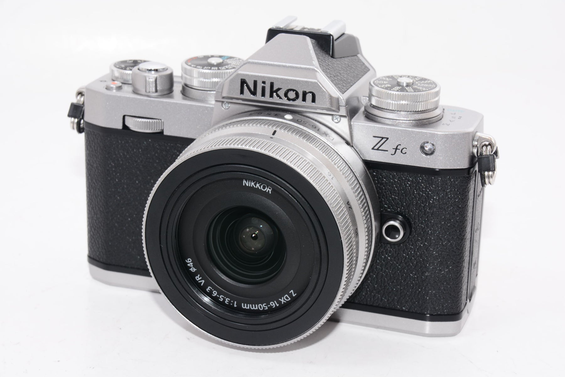 【外観特上級】Nikon ミラーレス一眼カメラ Z fc レンズキット NIKKOR Z DX 16-50mm f/3.5-6.3 VR シルバー  付属 ZfcLK16-50SL