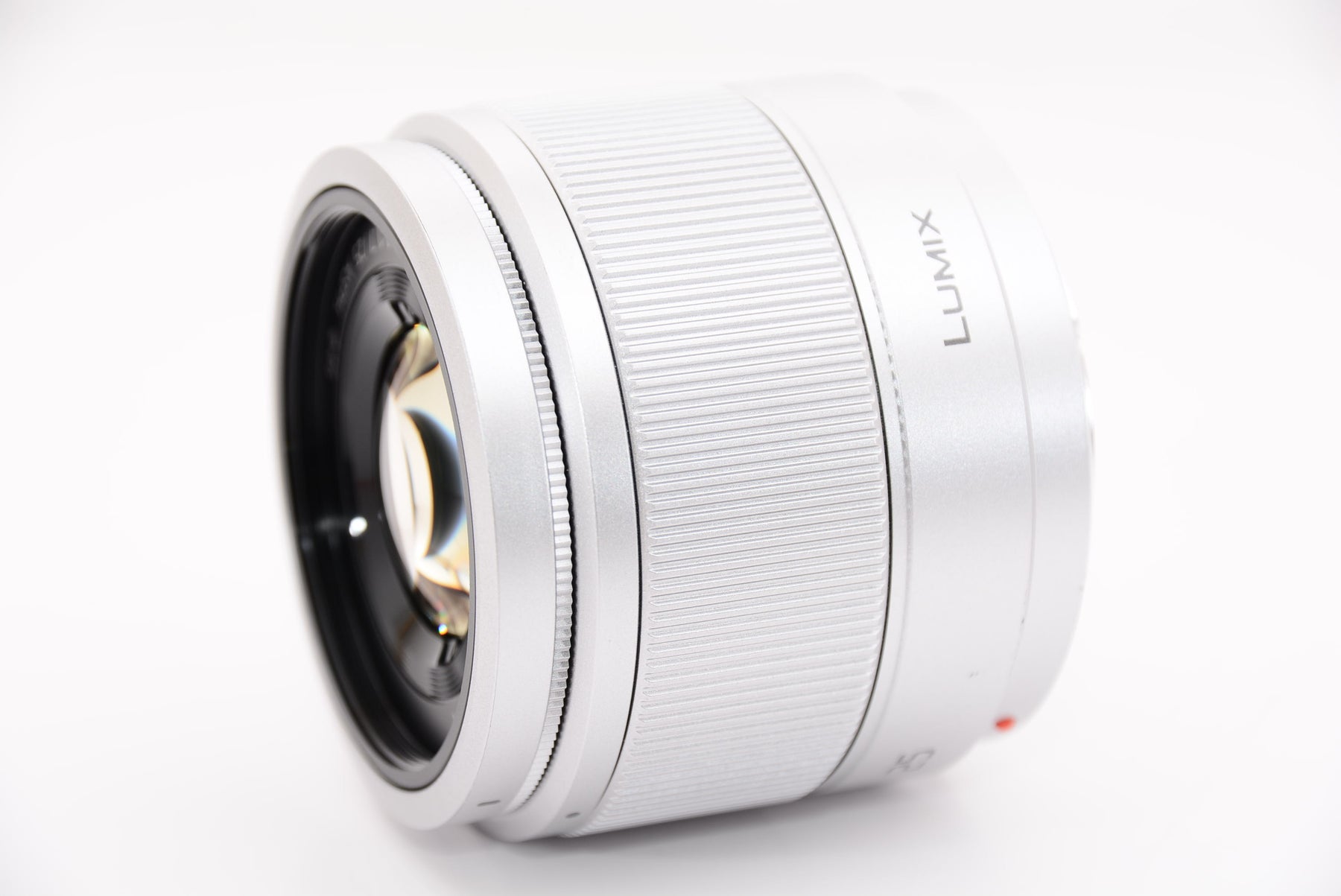 【外観特上級】パナソニック 単焦点レンズ マイクロフォーサーズ用 ルミックス G 25mm/ F1.7 ASPH. シルバー H-H025-S
