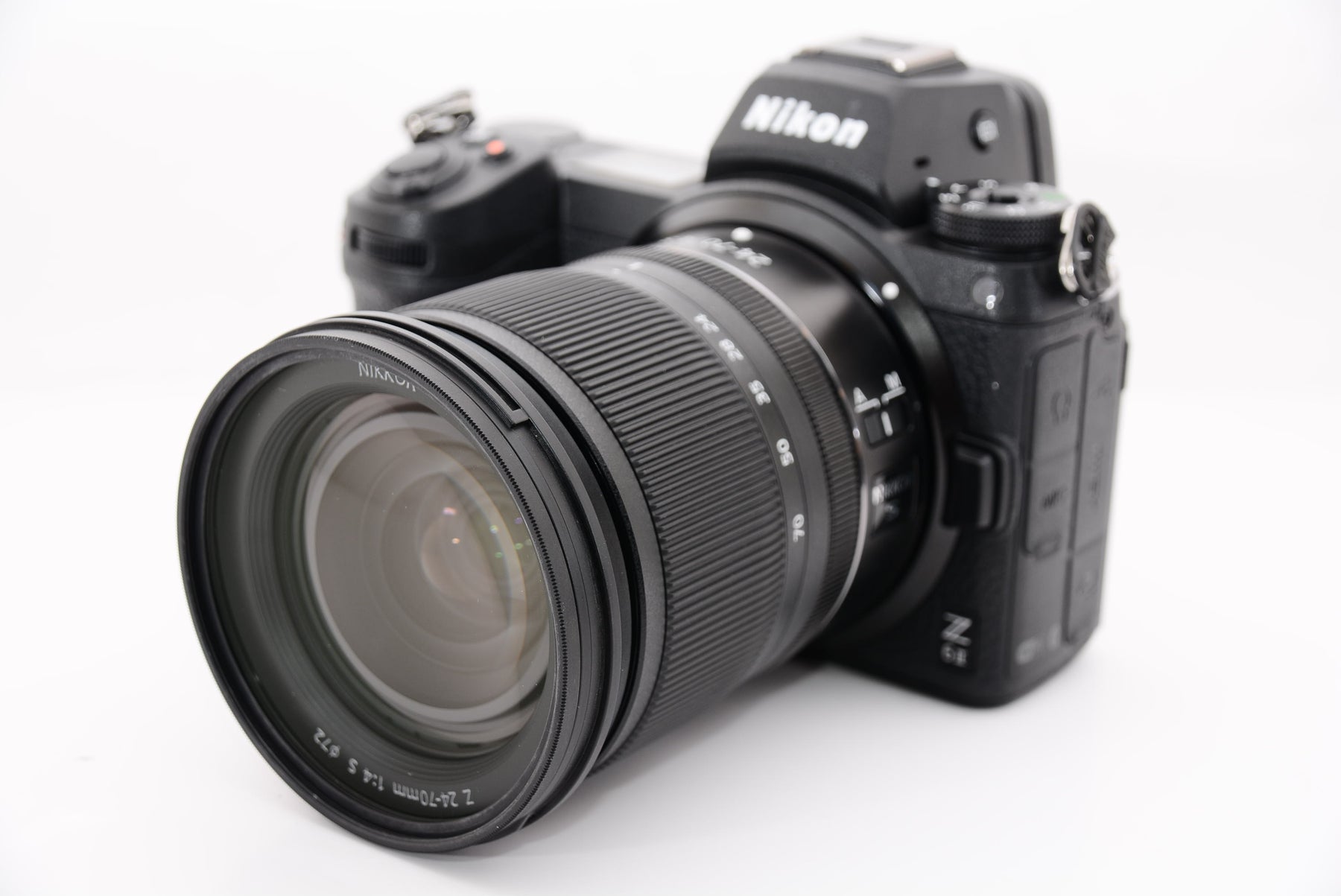 【ほぼ新品】Nikon ミラーレス一眼カメラ Z6II レンズキット NIKKOR Z 24-70mm f/4 付属 Z6IILK24-70 black