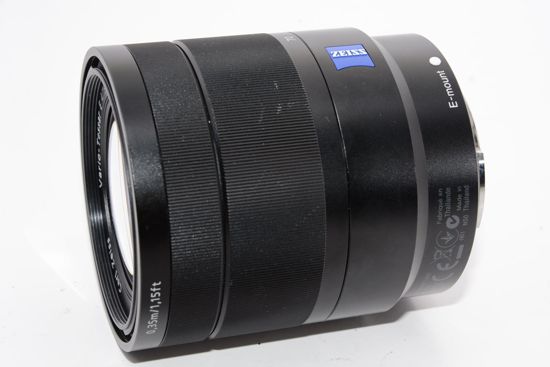 【オススメ】ソニー SONY 標準ズームレンズ Vario-Tessar T* E 16-70mm F4 ZA OSS ソニー Eマウント用 APS-C専用 SEL1670Z