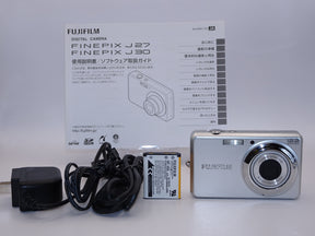 【外観特上級】FUJIFILM FinePix (ファインピックス) J30 シルバー