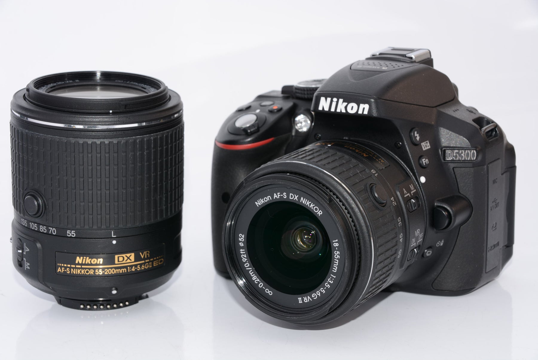 【外観特上級】Nikon デジタル一眼レフカメラ D5300 ダブルズームキット2 ブラック