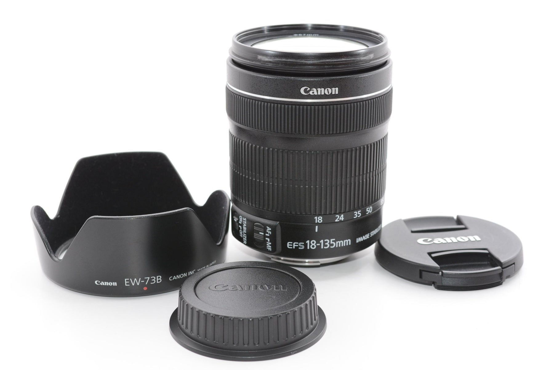 【外観特上級】Canon 標準ズームレンズ EF-S18-135mm F3.5-5.6 IS STM