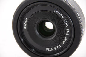 【外観特上級】Canon 単焦点広角レンズ EF-S24mm F2.8 STM APS-C対応 EF-S2428STM