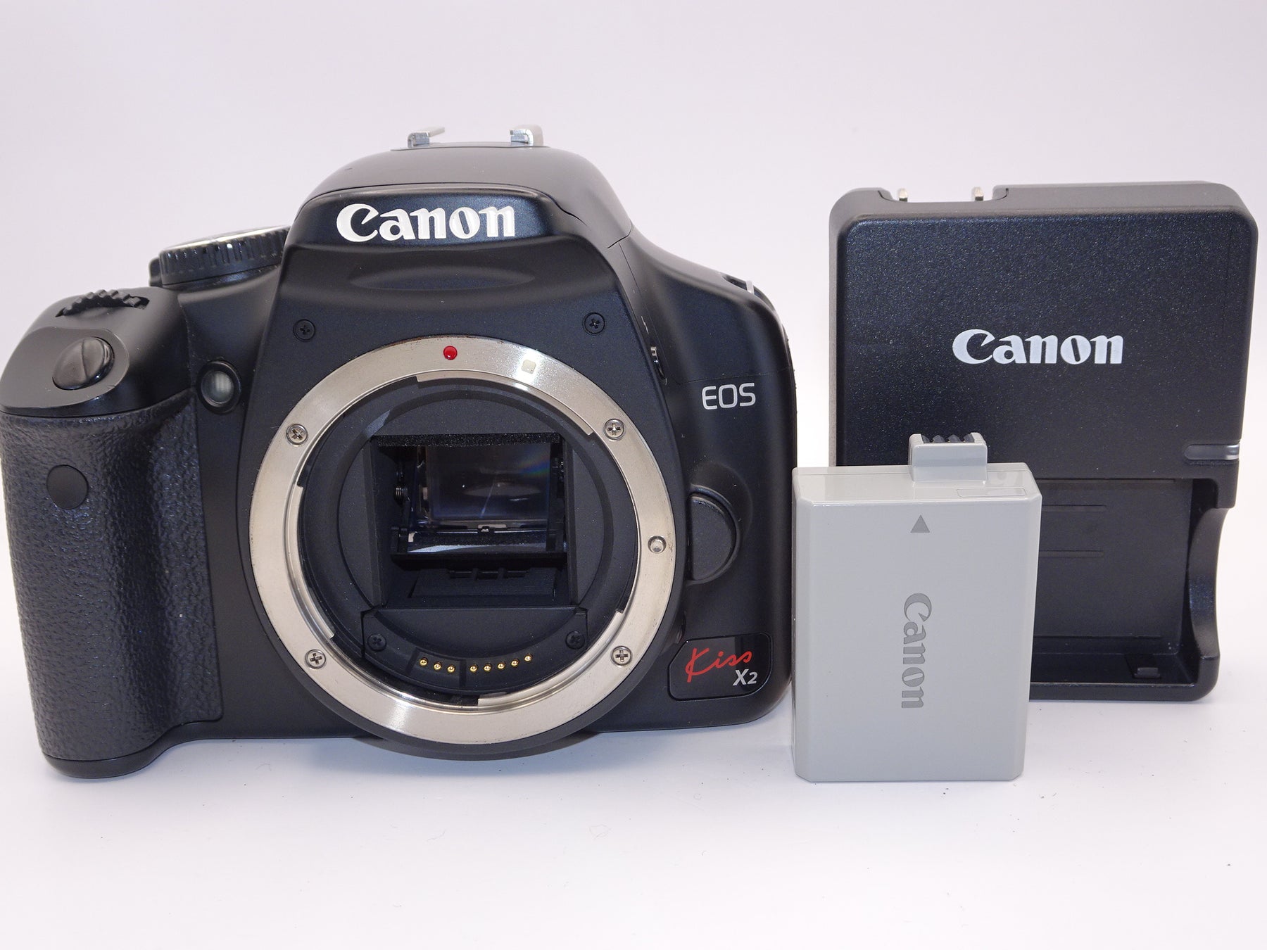 外観特上級】Canon デジタル一眼レフカメラ EOS Kiss X2 ボディ KISSX2 ...