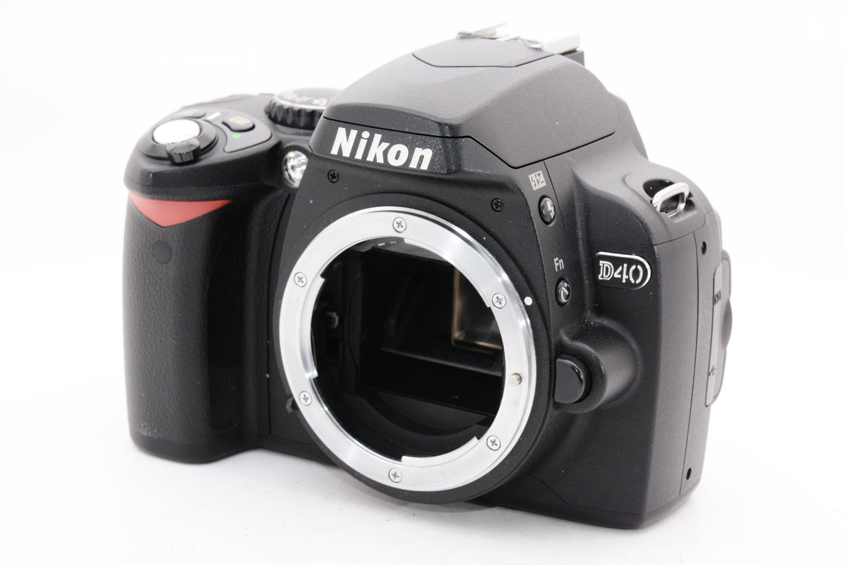 【外観特上級】Nikon デジタル一眼レフカメラ D40 ブラック ボディ D40B