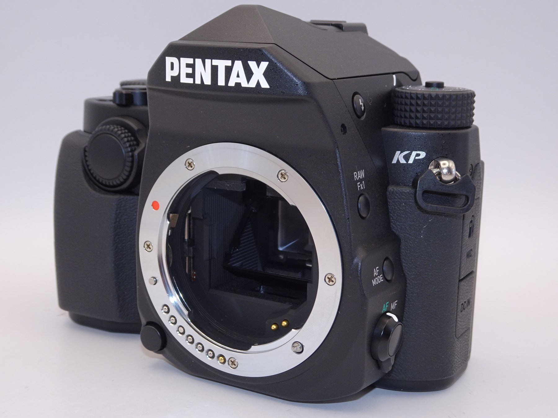 外観並級】PENTAX デジタル一眼レフカメラ KP ボディ ブラック