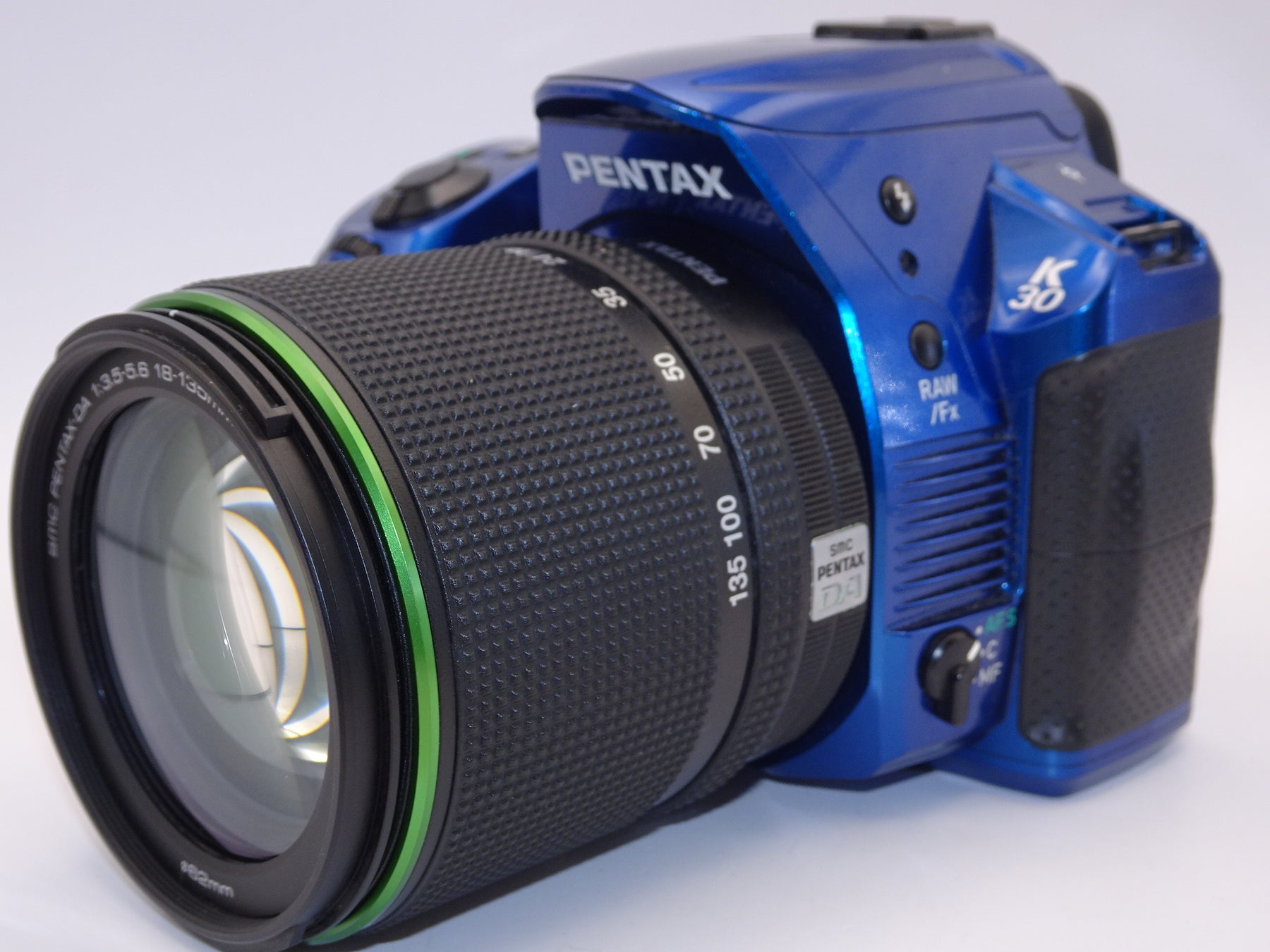 【外観特上級】PENTAX デジタル一眼レフカメラ K-30 レンズキット [DA18-135mmWR] クリスタルブルー K-30LK18-135 C-BL 15768