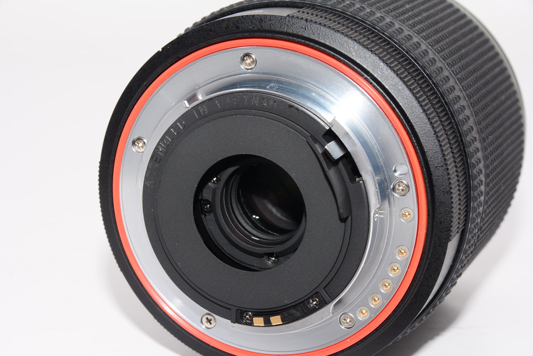 【外観特上級】PENTAX K-70 18-135mmWRレンズキット ブラック デジタル一眼レフカメラ 超高感度・高画質 2424万画素APS-C  センサー アウトドアに最適 全天候型 一眼レフ 4.5段ボディ内手振れ補正搭載 明るく見やすいガラスペンタプリズム採用の視野率100%光学ファインダー 