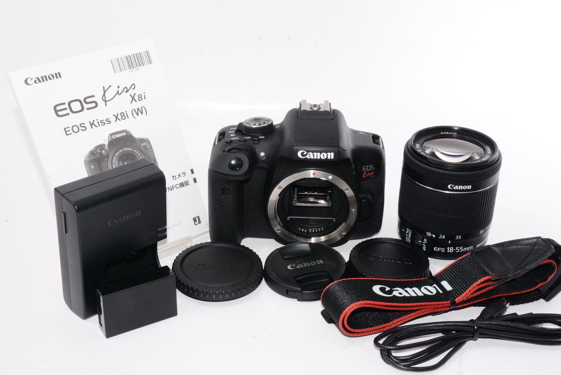 【ほぼ新品】Canon  EOS Kiss X8i レンズキット EF-S18-55mm F3.5-5.6 IS STM