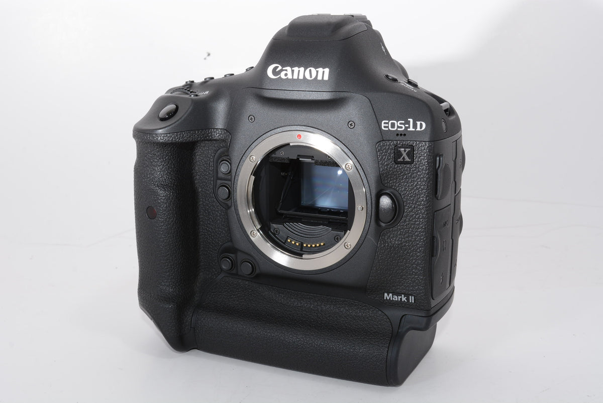 【外観特上級】Canon デジタル一眼レフカメラ EOS-1D X Mark II ボディ EOS-1DXMK2