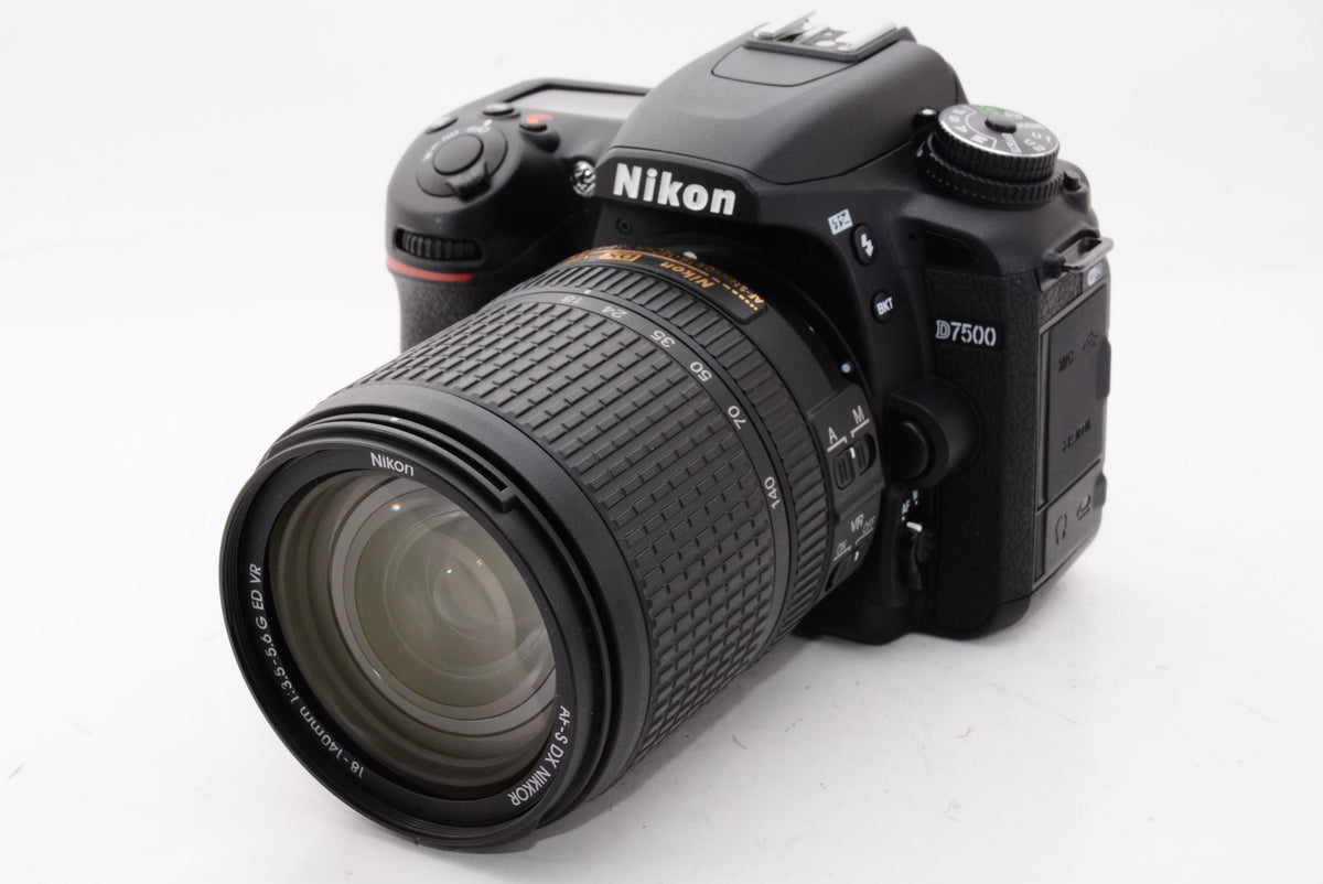 【外観特上級】Nikon デジタル一眼レフカメラ D7500 18-140VR レンズキット D7500LK18-140