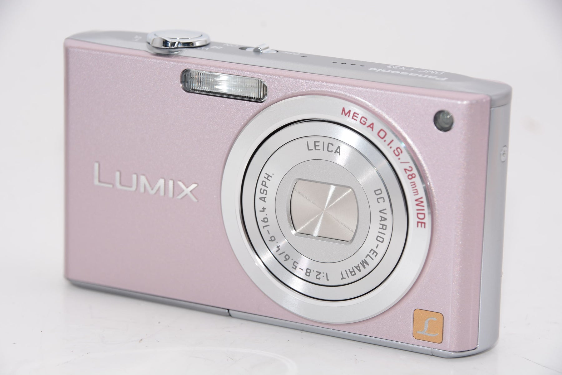 【外観特上級】パナソニック デジタルカメラ LUMIX (ルミックス) カクテルピンク DMC-FX33-P