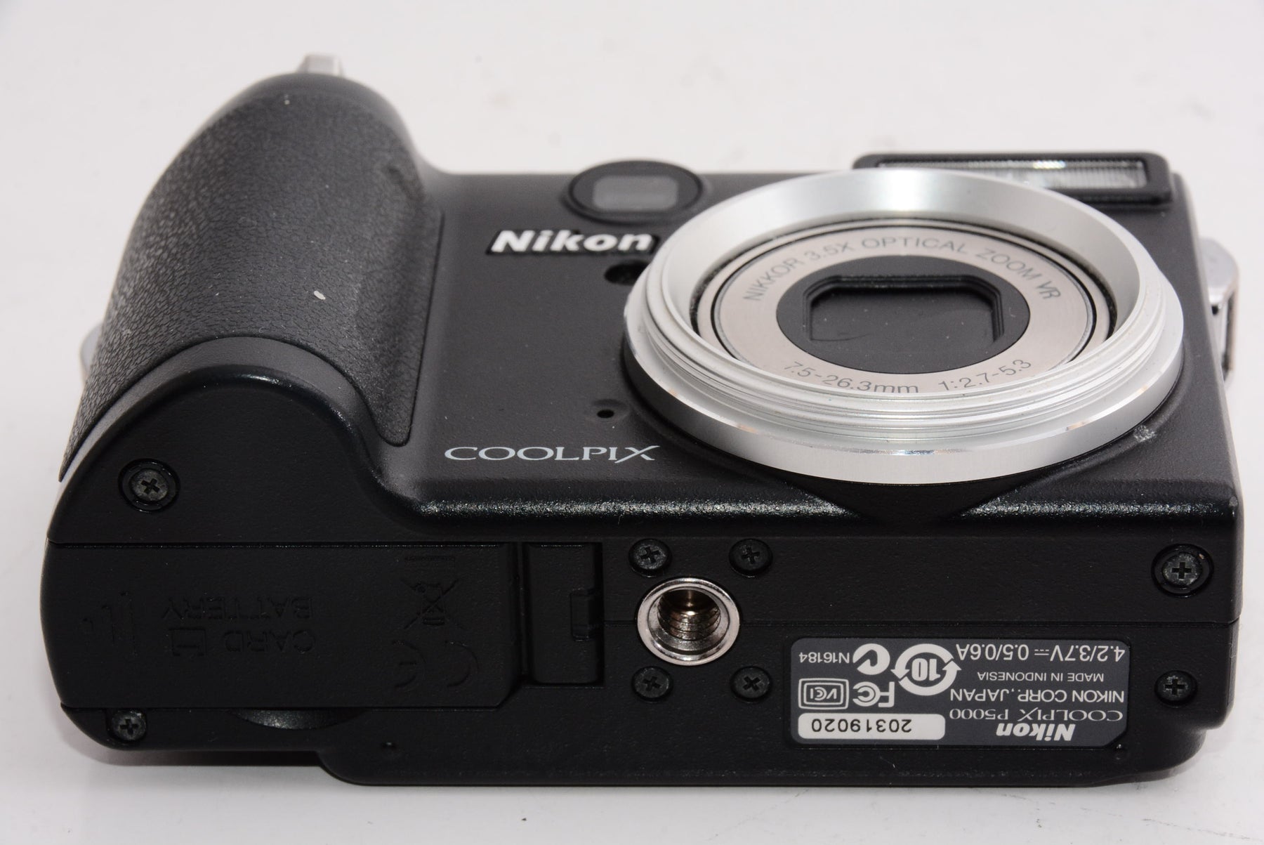 【外観特上級】Nikon デジタルカメラ COOLPIX(クールピクス) P5000 ブラック 1000万画素