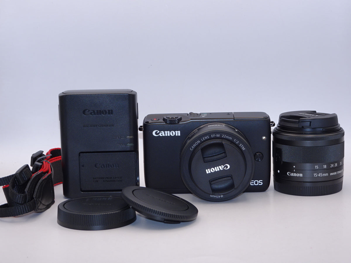 【外観特上級】Canon EOS M10 ダブルレンズキットブラック15-45mm F3.5-6.3 IS STM/22mm F2 STM