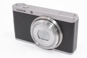 【外観特上級】FUJIFILM デジタルカメラ XF1  ブラック F FX-XF1B