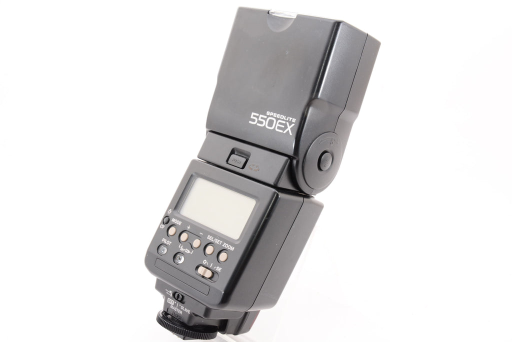 Canon フラッシュ スピードライト 550EX 2261A001 p706p5g Amazon | Canon フラッシュ スピードライト 550EX 2261A001