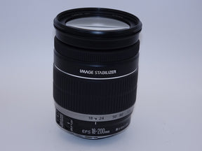 【外観特上級】Canon 望遠ズームレンズ EF-S18-200mm F3.5-5.6 IS APS-C対応