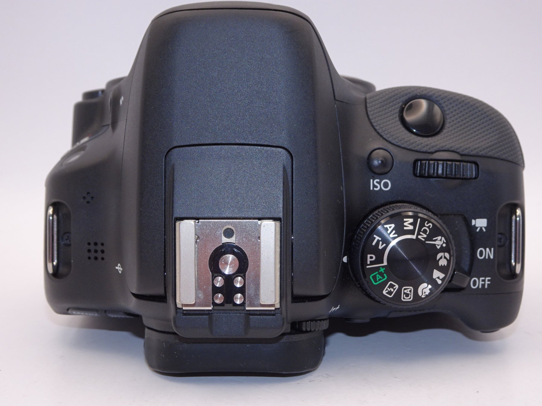 【外観並級】Canon デジタル一眼レフカメラ EOS Kiss X7 ボディー KISSX7-BODY