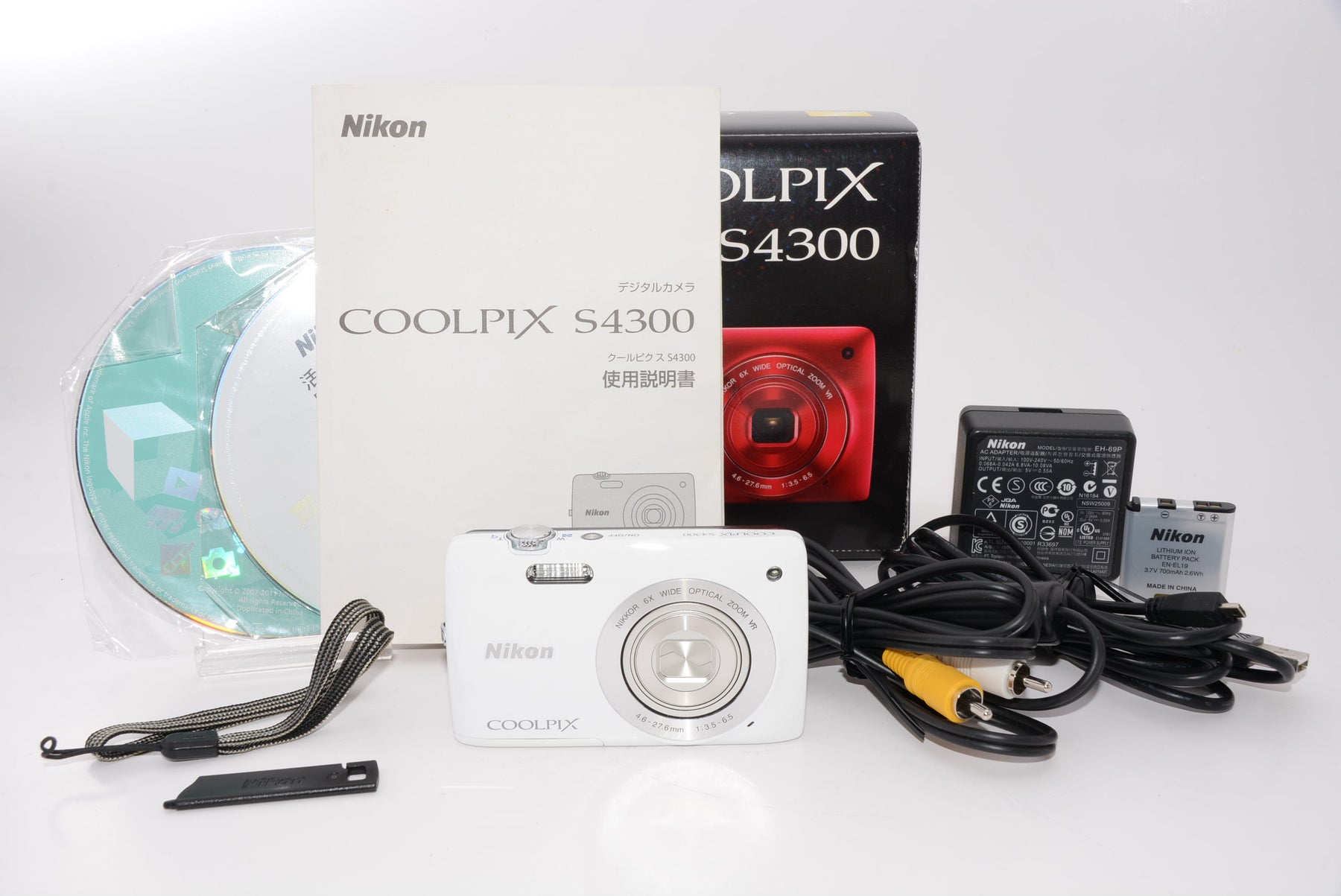 【外観特上級】Nikon デジタルカメラ COOLPIX (クールピクス) S4300 シェルホワイト S4300WH