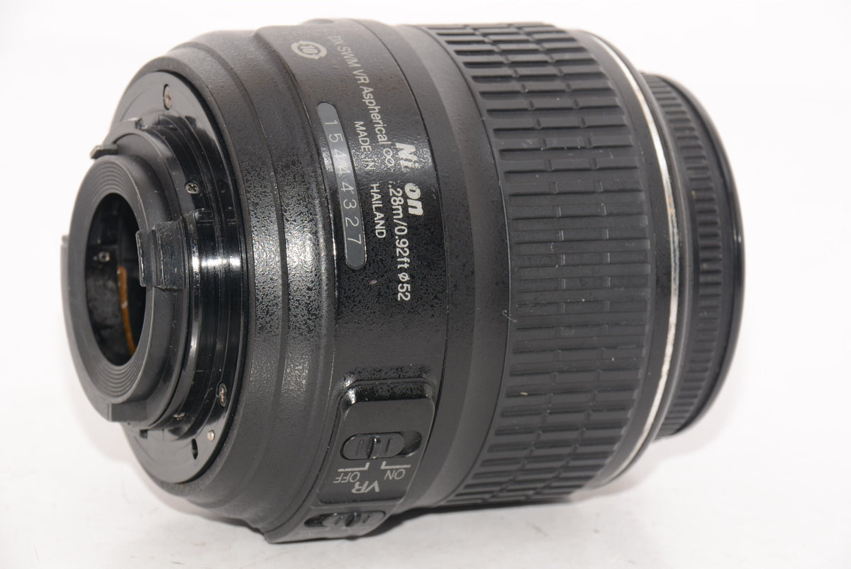 【外観並級】Nikon 標準ズームレンズ AF-S DX NIKKOR 18-55mm f/3.5-5.6G VR