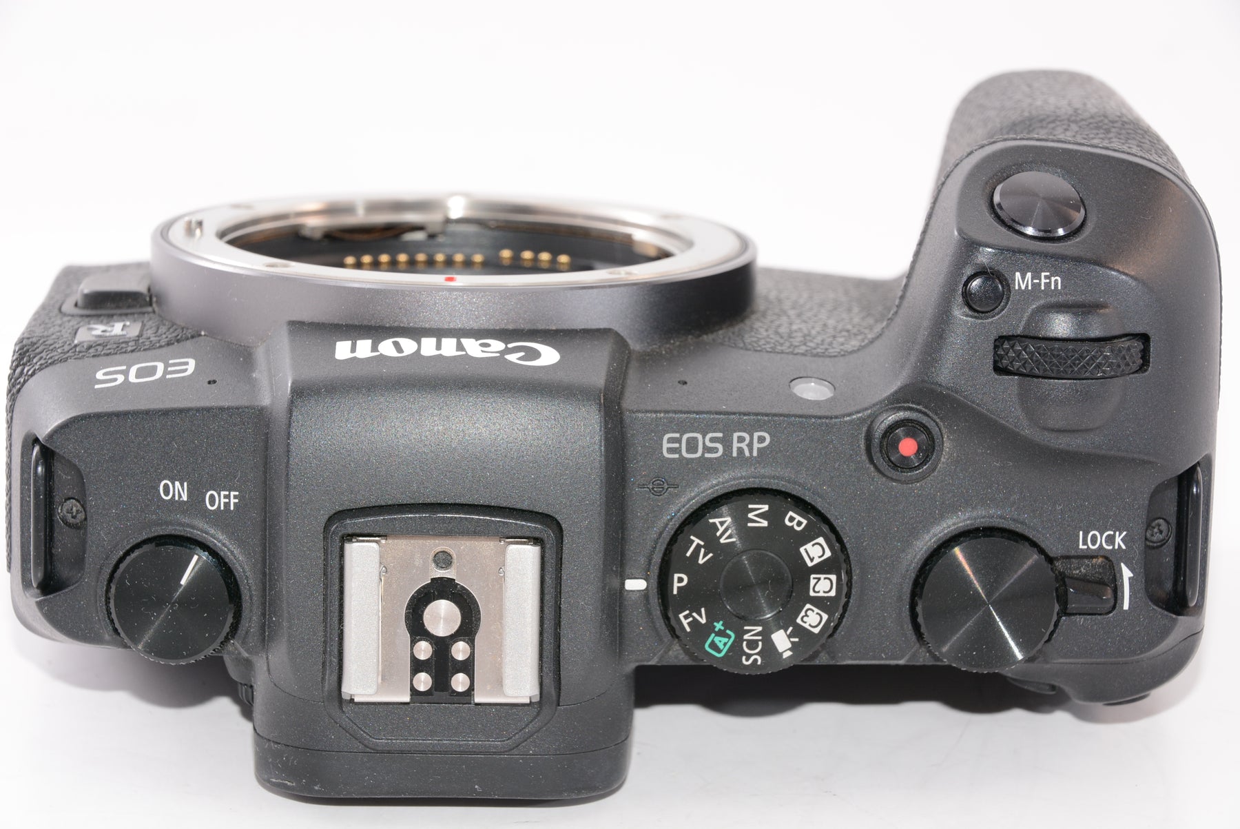 外観特上級】Canon ミラーレス一眼カメラ EOS RP ボディー EOSRP