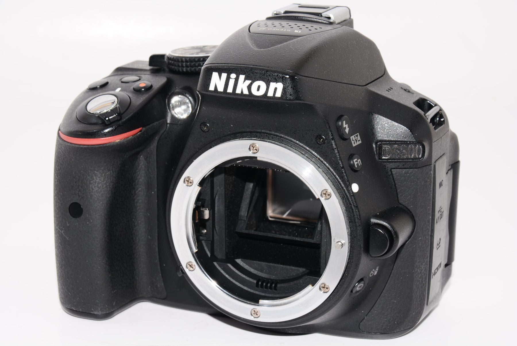 【オススメ】Nikon デジタル一眼レフカメラ D5300 ブラック 2400万画素 3.2型液晶 D5300BK