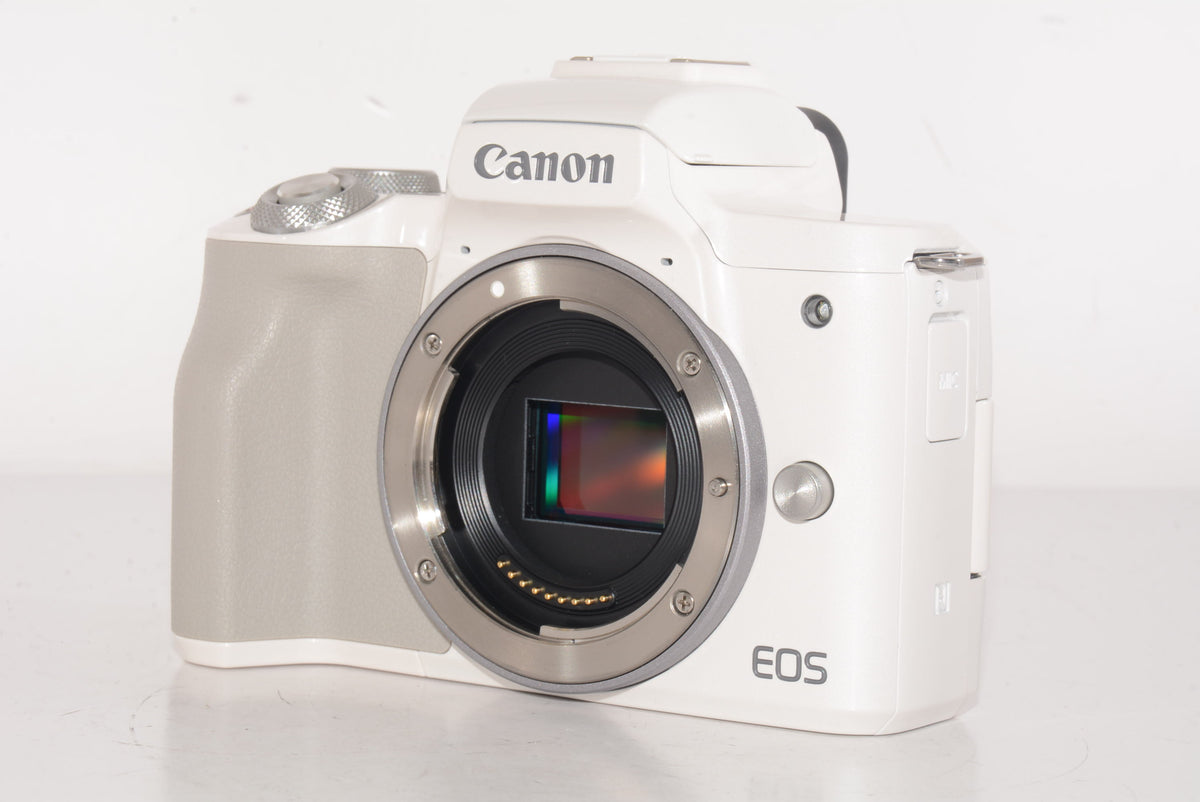 【外観特上級】Canon ミラーレス一眼カメラ EOS Kiss M ボディー ホワイト EOSKISSMWH-BODY