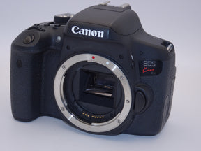 【外観特上級】Canon  EOS Kiss X8i レンズキット EF-S18-55mm F3.5-5.6 IS STM
