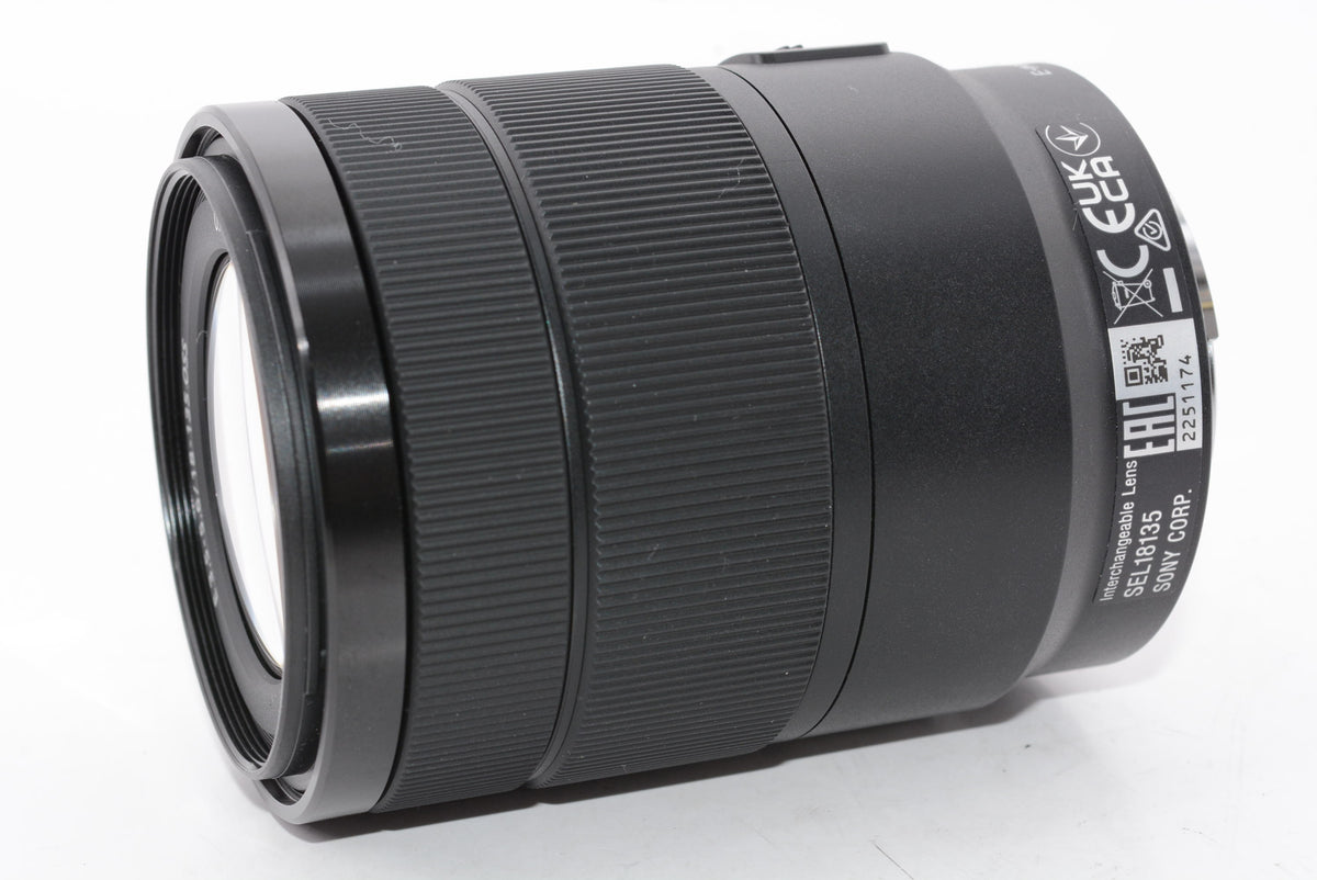 【外観特上級】ソニー 高倍率ズームレンズ E 18-135mm F3.5-5.6 OSS ソニー Eマウント用 APS-Cフォーマット専用 SEL18135