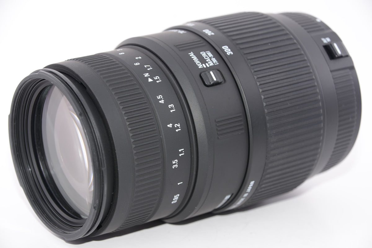 【外観特上級】SIGMA 望遠ズームレンズ 70-300mm F4-5.6 DG MACRO キヤノン用 フルサイズ対応 509279