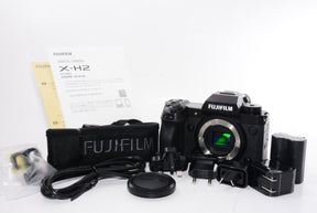 【外観特上級】富士フイルム FUJIFILM X ミラーレス一眼デジタルカメラ X-H2 ボディ